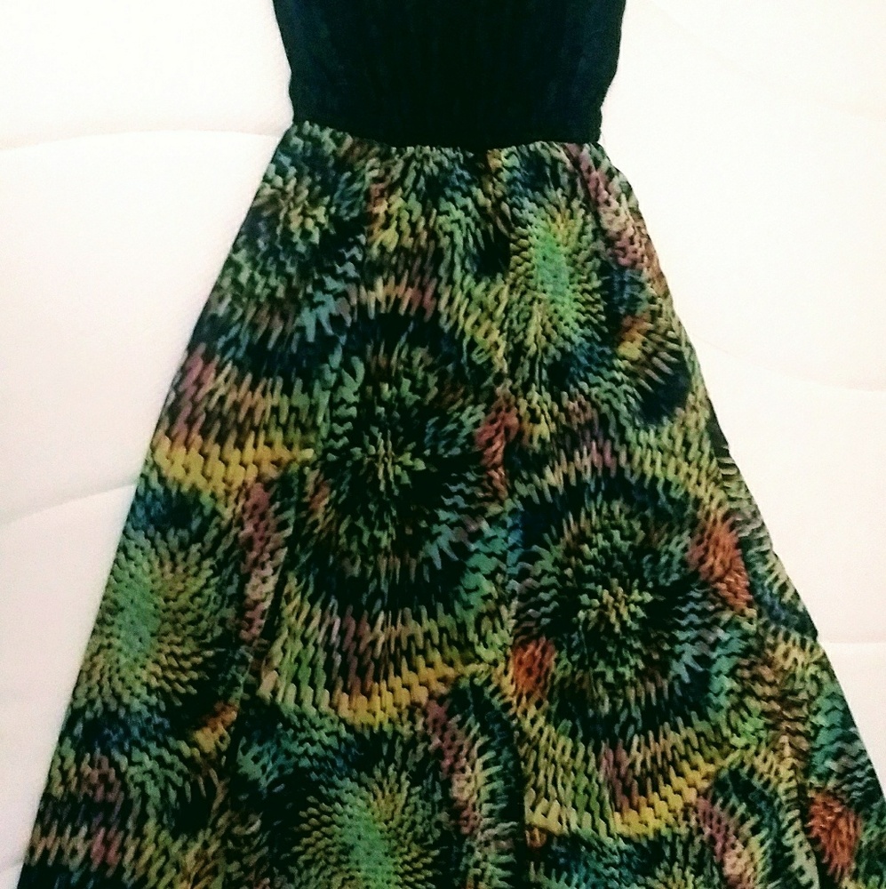👗 - Picture 2 of 2